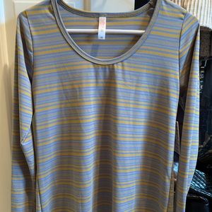 LuLaroe women’s shirt